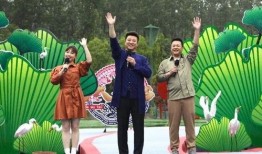 南京餐饮爆料事件视频最新,揭露后厨黑幕，食品安全引关注